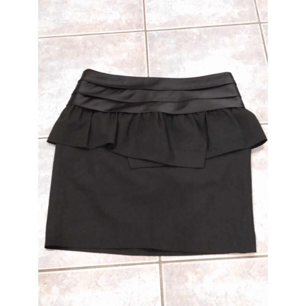Michael Kors Black Mini Skirt Size 8